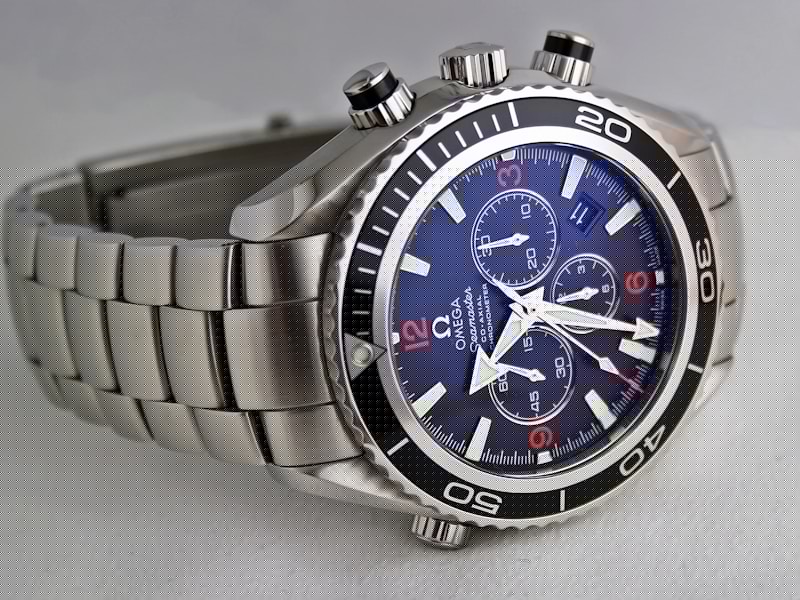How to Choose Your First Luxury Watch